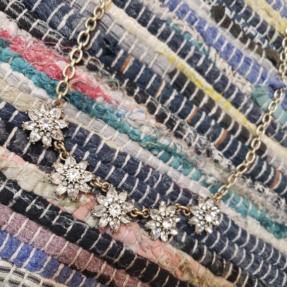 Chole + Isabel necklace - Picture 2 of 4